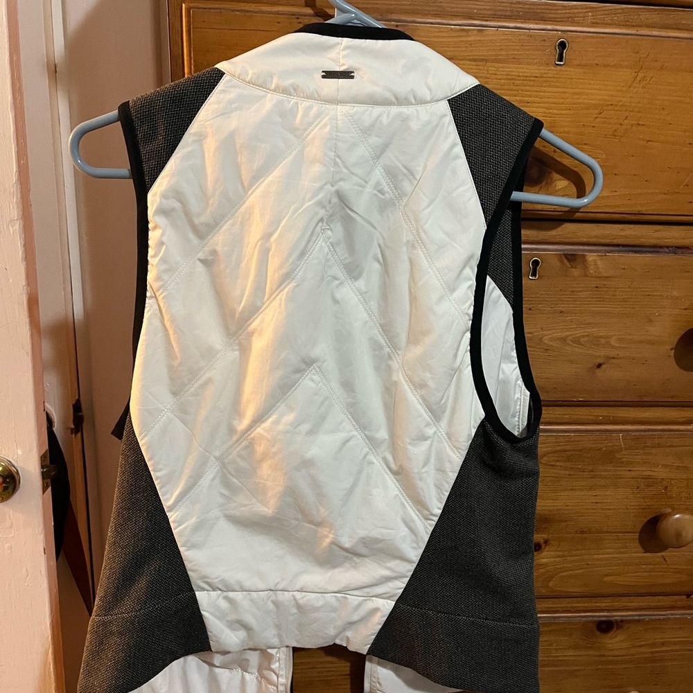 Prana vest size S - Picture 2 of 6